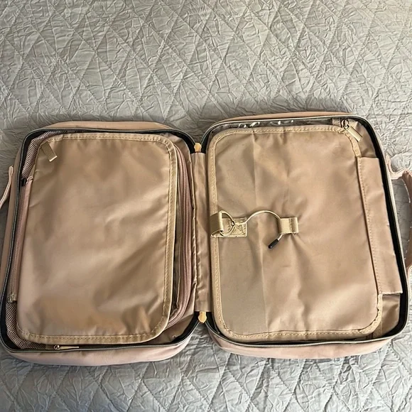 NISHEL Travel Toiletry Bag - Picture 8 of 11